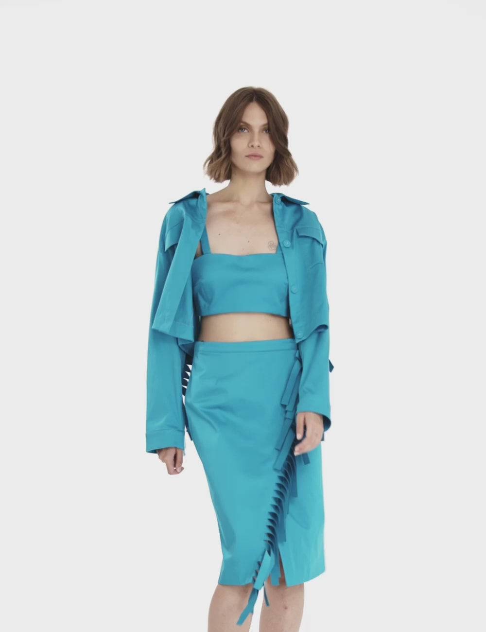 Jijil Giacca crop con frange Promozione