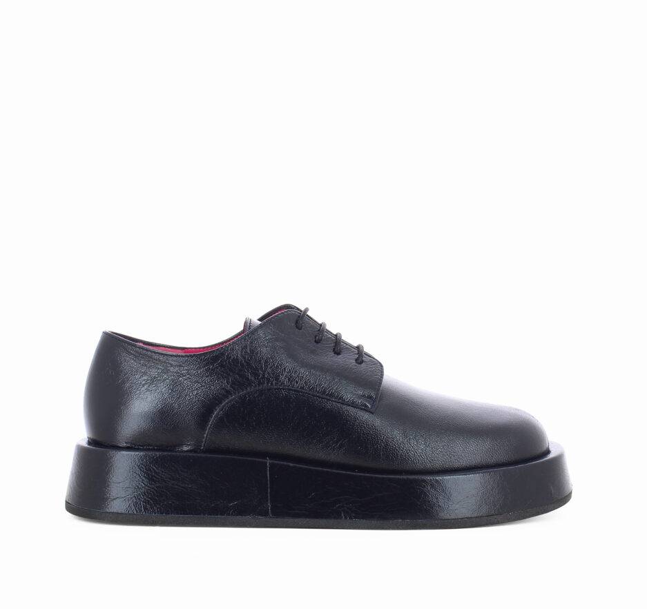 Le Babe ALLACCIATE IN CHARLIE BLU