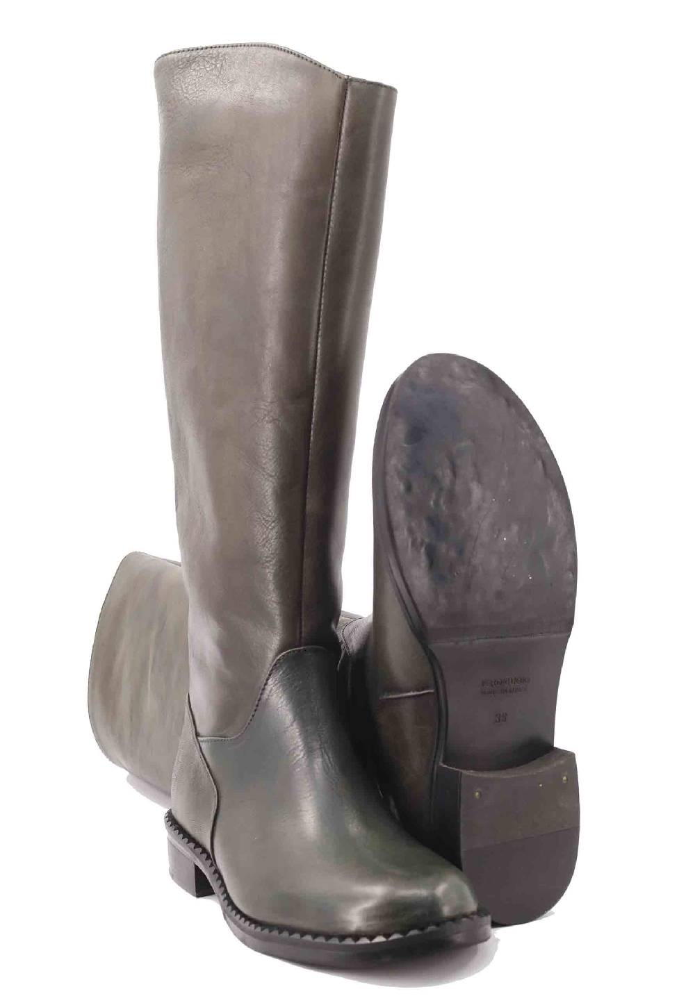 L'ARIANNA Stivali ST1458 a tubo in pelle vintage verde con tacco basso Offerta