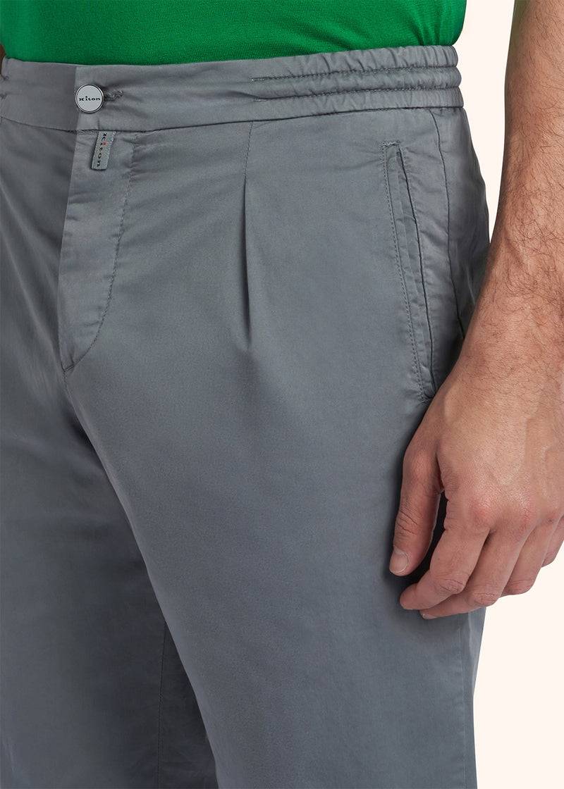 Kiton PANTALONI COTONE UP1LACK0600D05 Italia