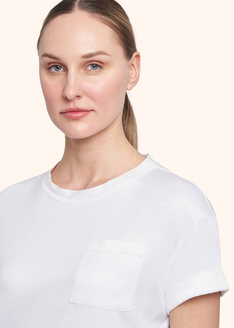 Kiton T-SHIRT COTONE D55426H0805101 Prezzo Ridotto