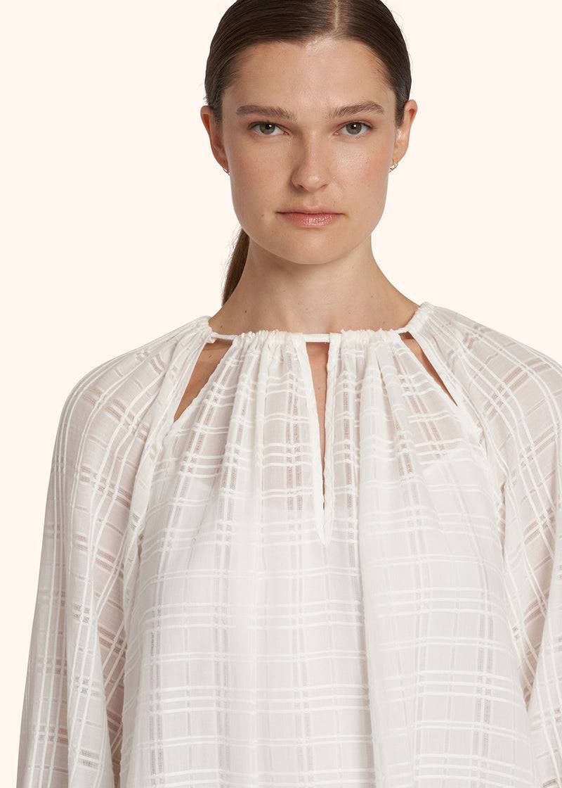Kiton ABITO COTONE D55346K0958B01 Vendita