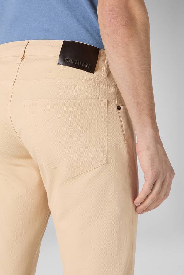 Lab. Pal Zileri Pantalone 5 tasche in cotone stretch tinto in capo Sottocosto