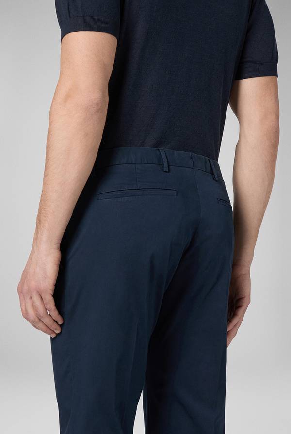 Lab. Pal Zileri Chino in cotone stretch tinto in capo Promozione
