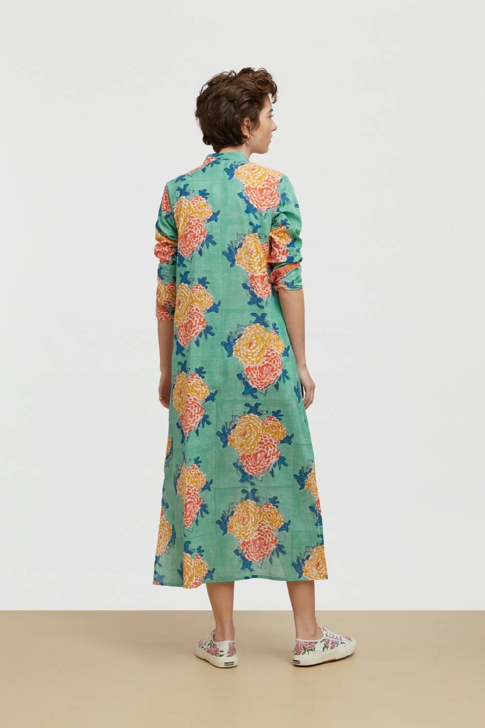 Lisa Corti kurta lunga aperta corolla veronese Presa