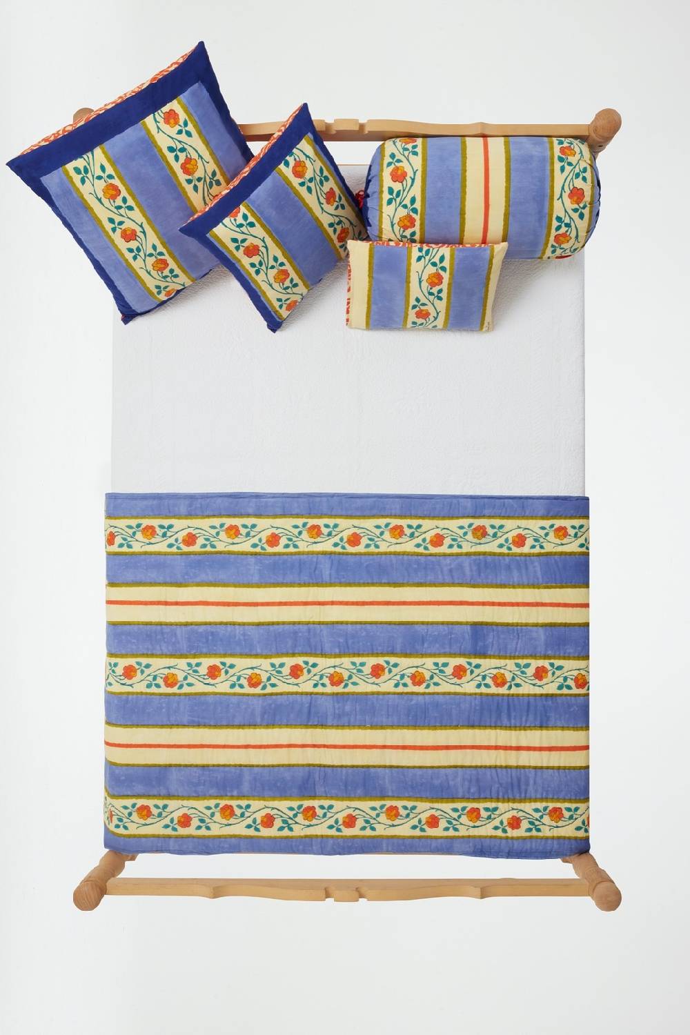 Lisa Corti trapunta reversibile 110x180cm varanasi stripes pervinch Convenienza