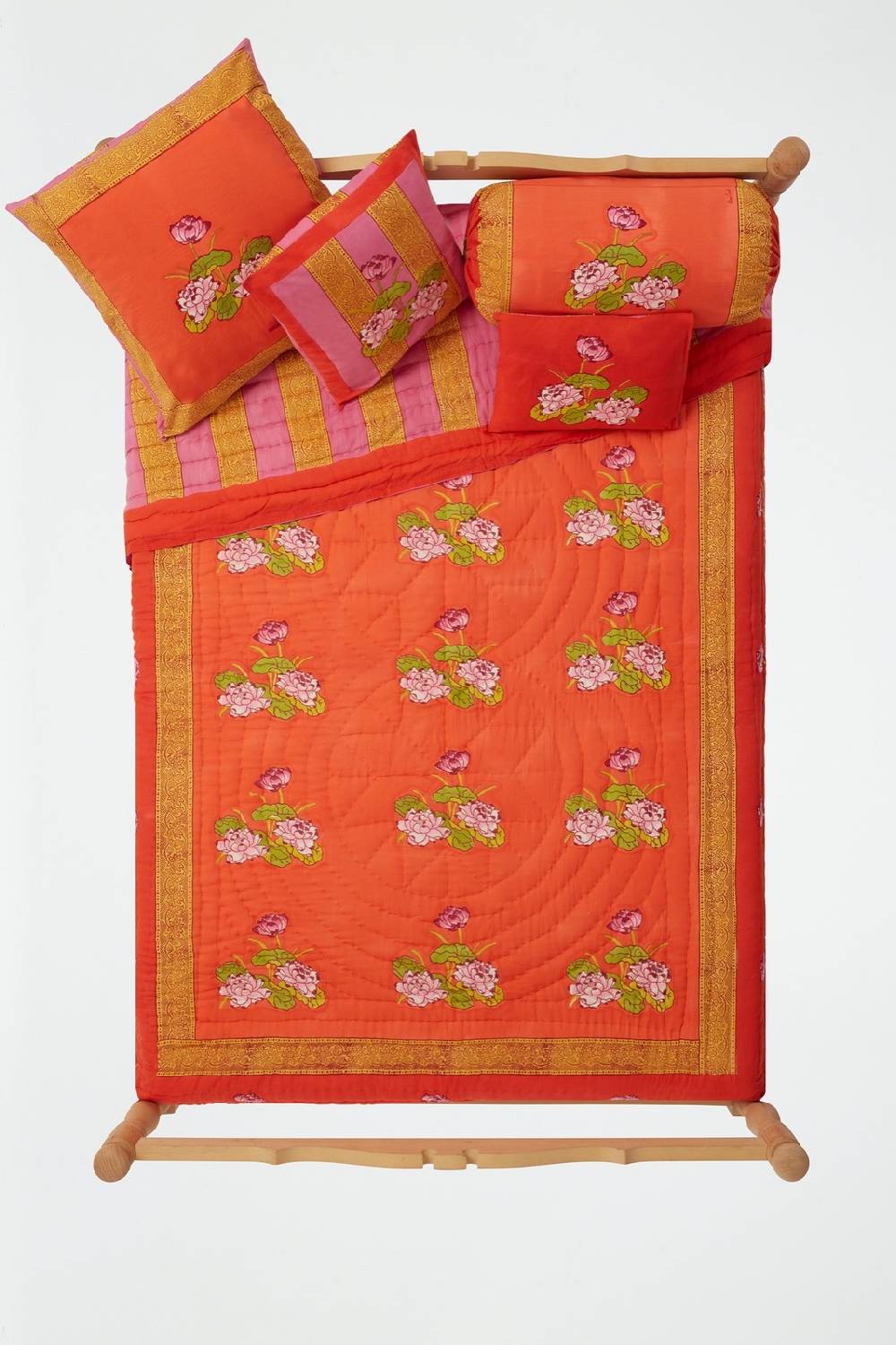 Lisa Corti trapunta reversibile 250x270cm tea flower red orange In Saldo