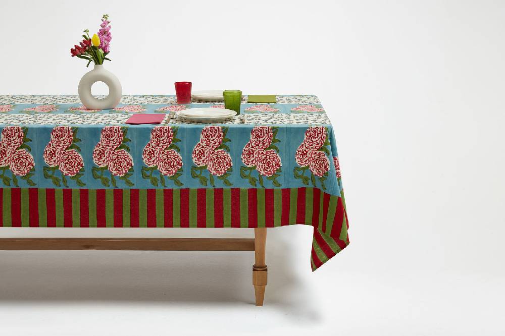 Lisa Corti cotton cloth 180x350cm leopard stripes sky Offerta