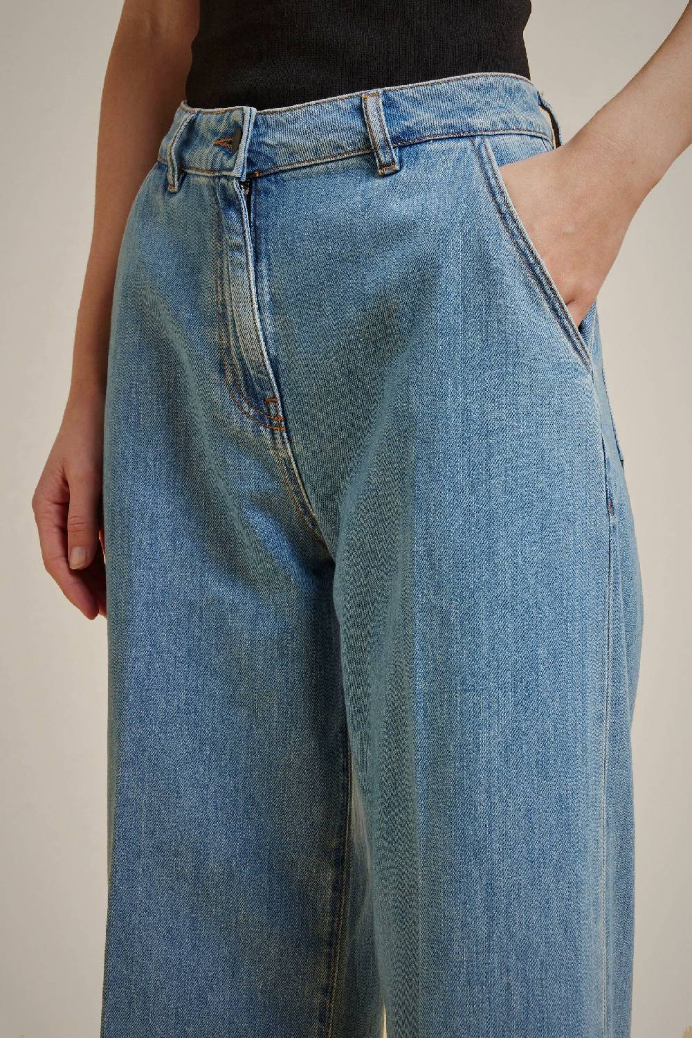 Liviana Conti STRAIGHT FIT DENIM S4FF4SY47Z89-0.26 Vendite Flash