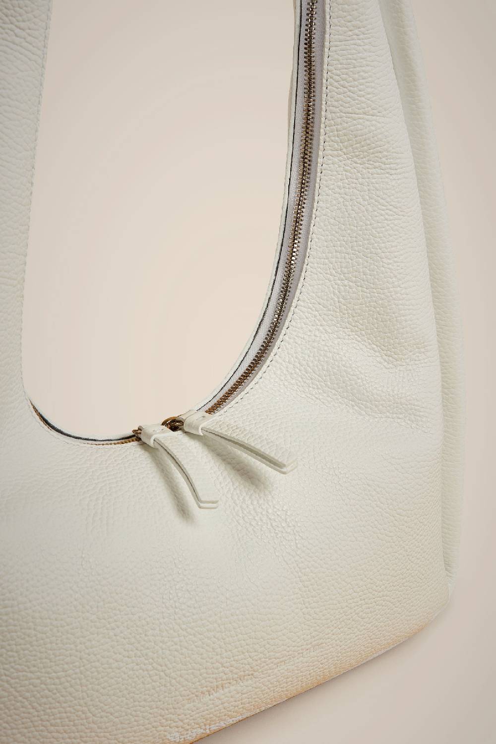 Liviana Conti MAXI HOBO CON ZIP S4AA4SA07A01-0.NR Fino Al -60%