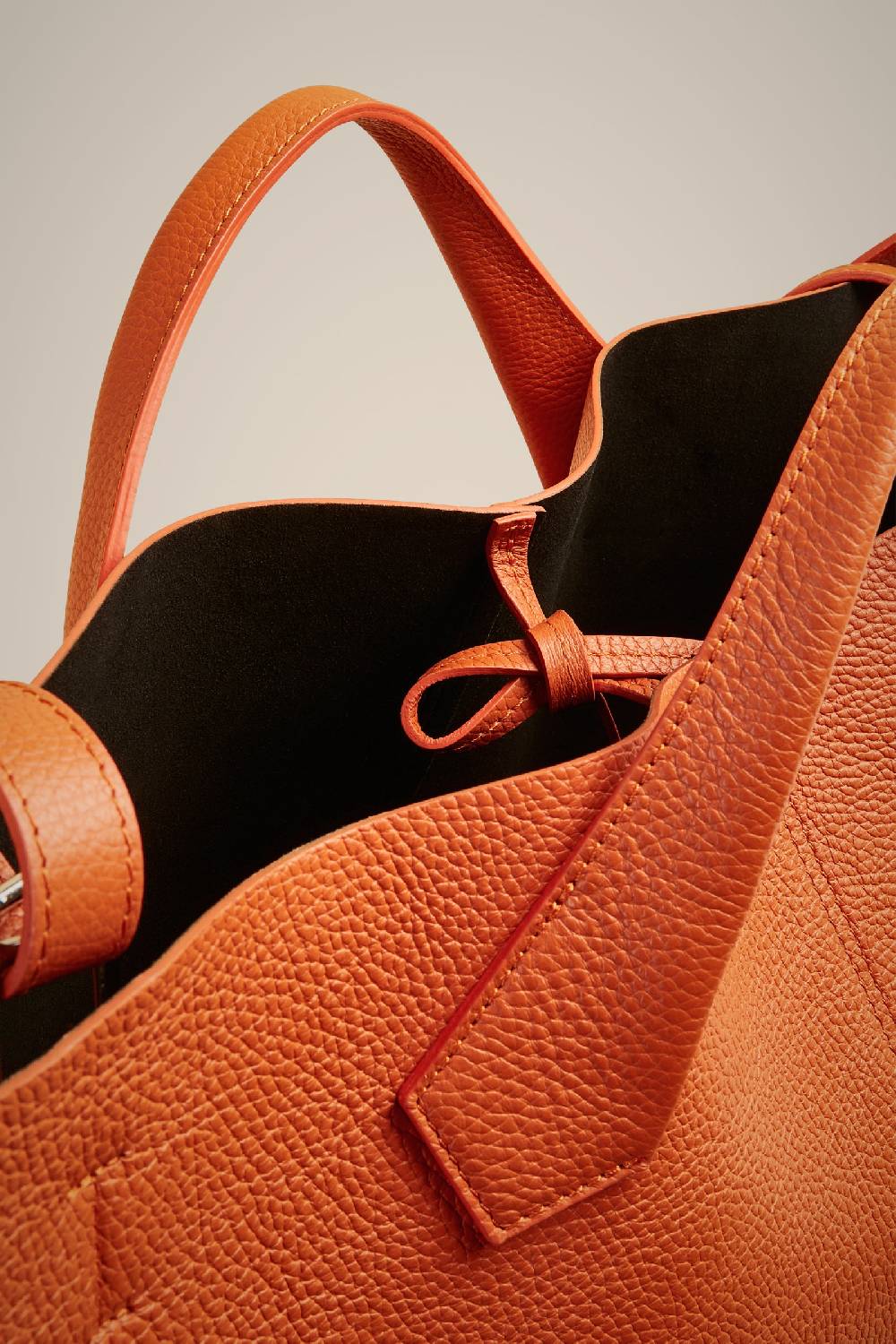 Liviana Conti MAXI TOTE TRACOLLA S4AA4SA05C36-0.NR Saldi