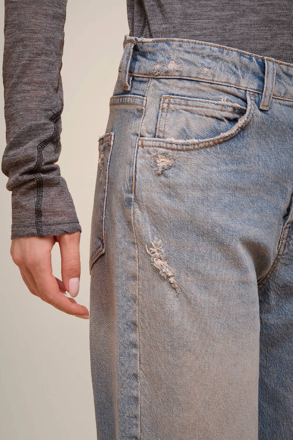 Liviana Conti JEANS BOY FIT W4FF4WY62Z77-0.26 Nuova