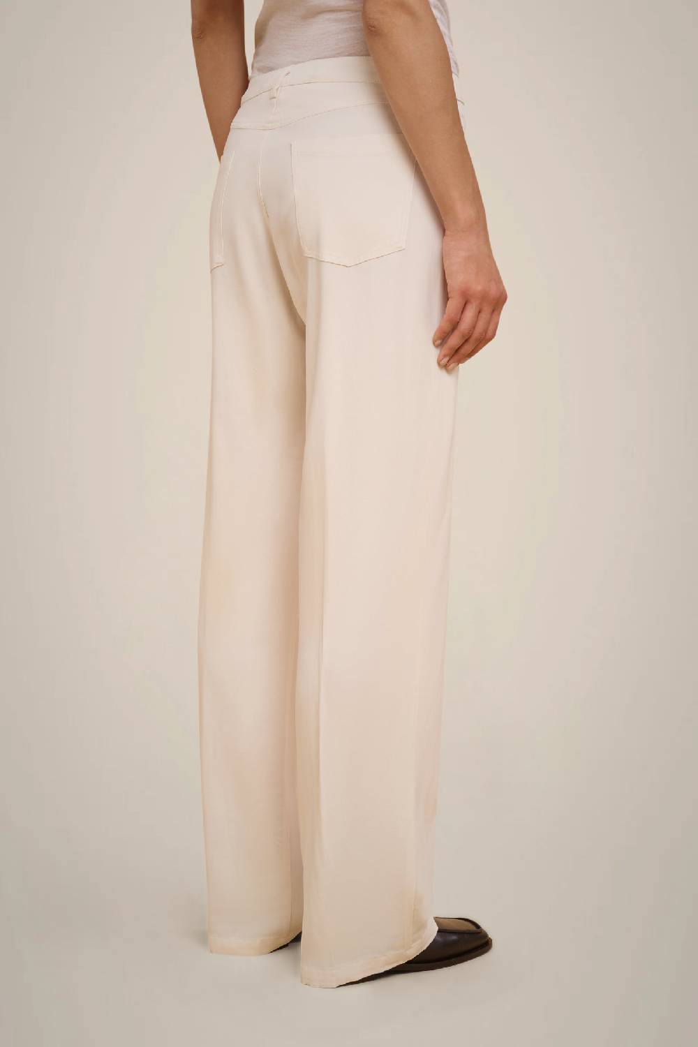 Liviana Conti PANTALONE 5 TASCHE W4FF4WS48A10-2.38 Italy