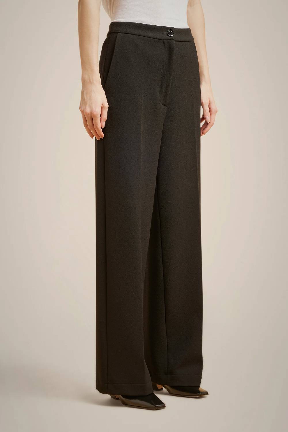 Liviana Conti PANTALONE GAMBA DRITTA W4LL4WM24Y69-0.38 Convenienza