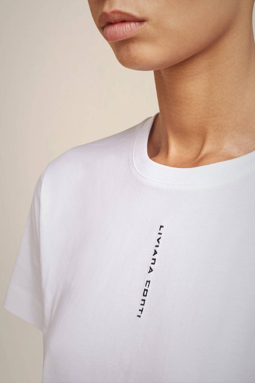 Liviana Conti T-SHIRT RICAMO LOGO W4FF4WW72A01-0.XS Consegna Veloce