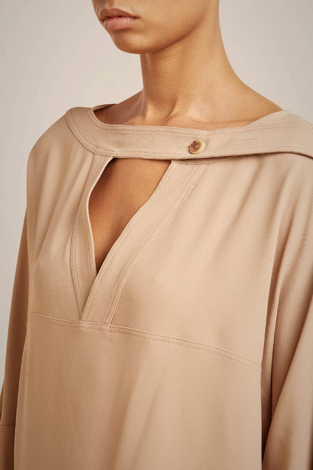 Liviana Conti BLUSA CON LACCIO W4LL4WS25V61-0.38 Esporta salva