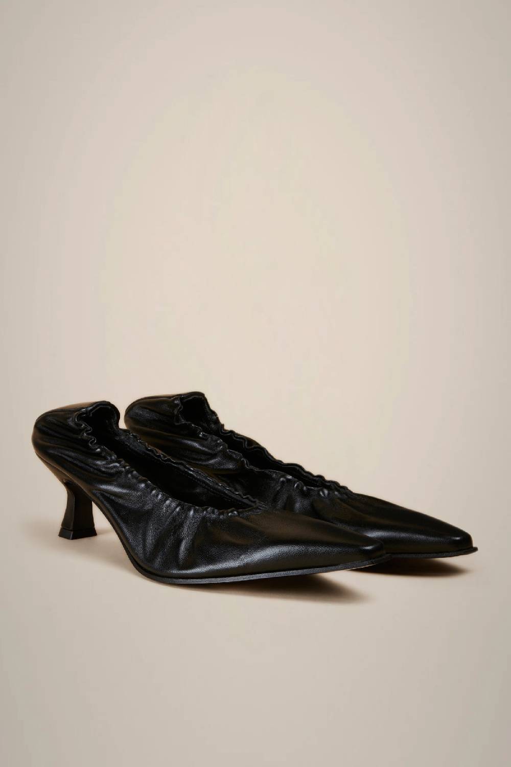 Liviana Conti PUMPS ARRICCIATURA W4AA4WC06Y69-0.36 Vendita