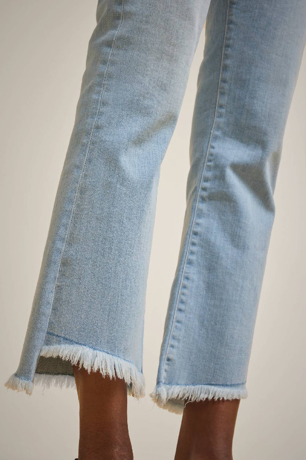 Liviana Conti DENIM FLARE S4FF4SY60Z94-0.26 Nuovo