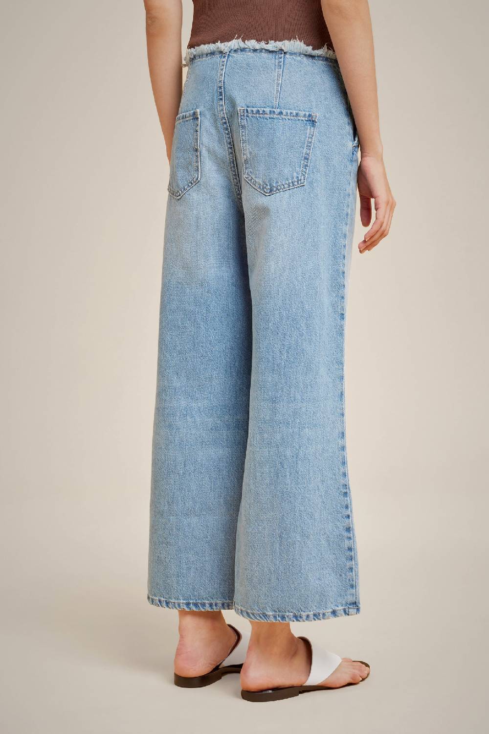 Liviana Conti CROPPED JEANS S4LL4SY81Z97-0.26 Acquista Ora