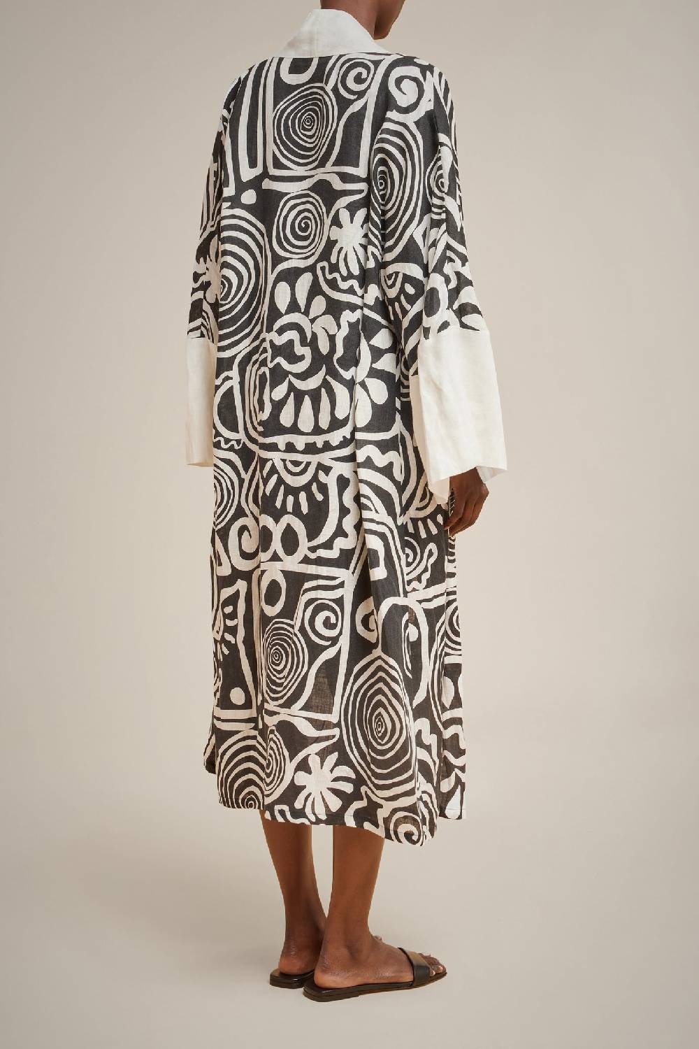 Liviana Conti KIMONO LUNGO S4LL4SM33GRF-2.40 Latest fashion