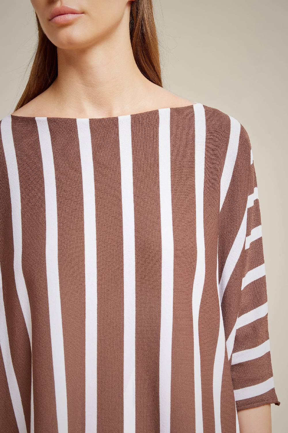 Liviana Conti MAGLIA ASSIMMETRICA S4LL4SA62W25-A.XS Fino al 60% di sconto
