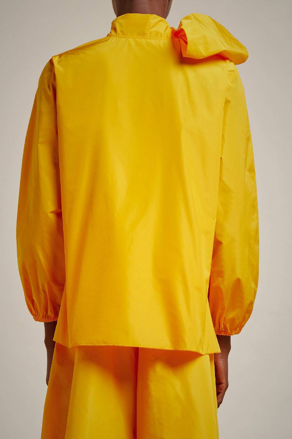 Liviana Conti BLUSA CON FIOCCO S4FF4SY05C01-0.38 Sottocosto