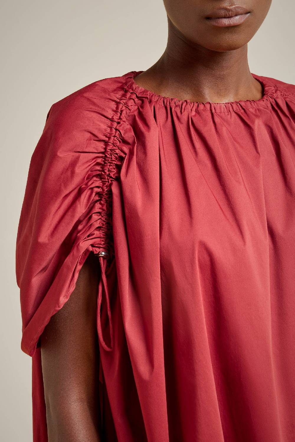 Liviana Conti BLUSA A UOVO S4LL4SK17D41-2.38 Sconto di tempo limitato