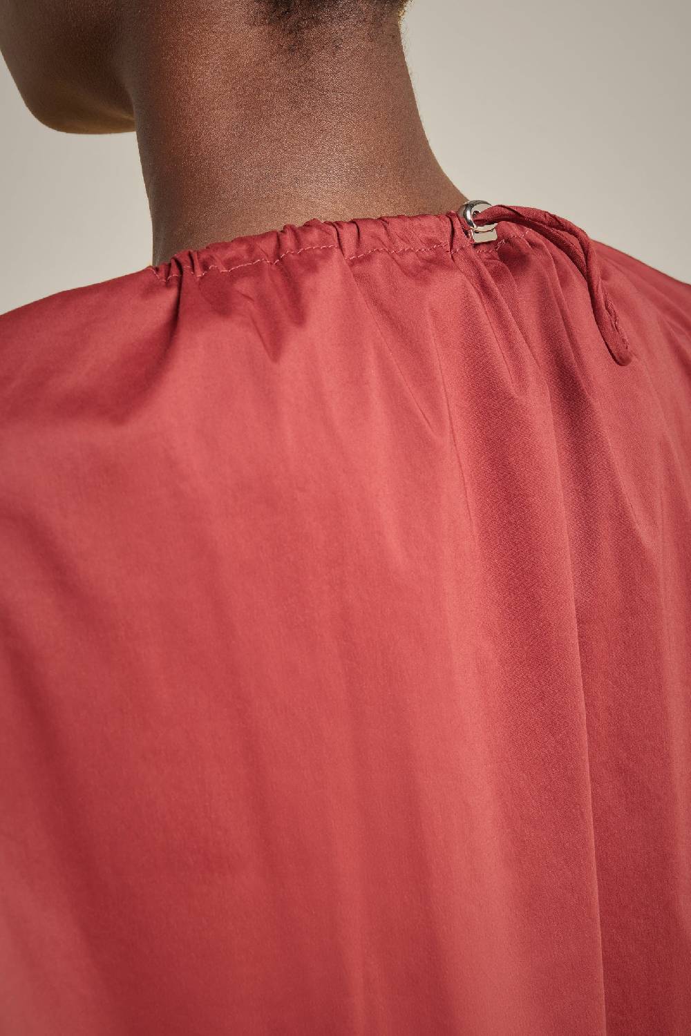Liviana Conti BLUSA A UOVO S4LL4SK17D41-2.38 Sconto di tempo limitato