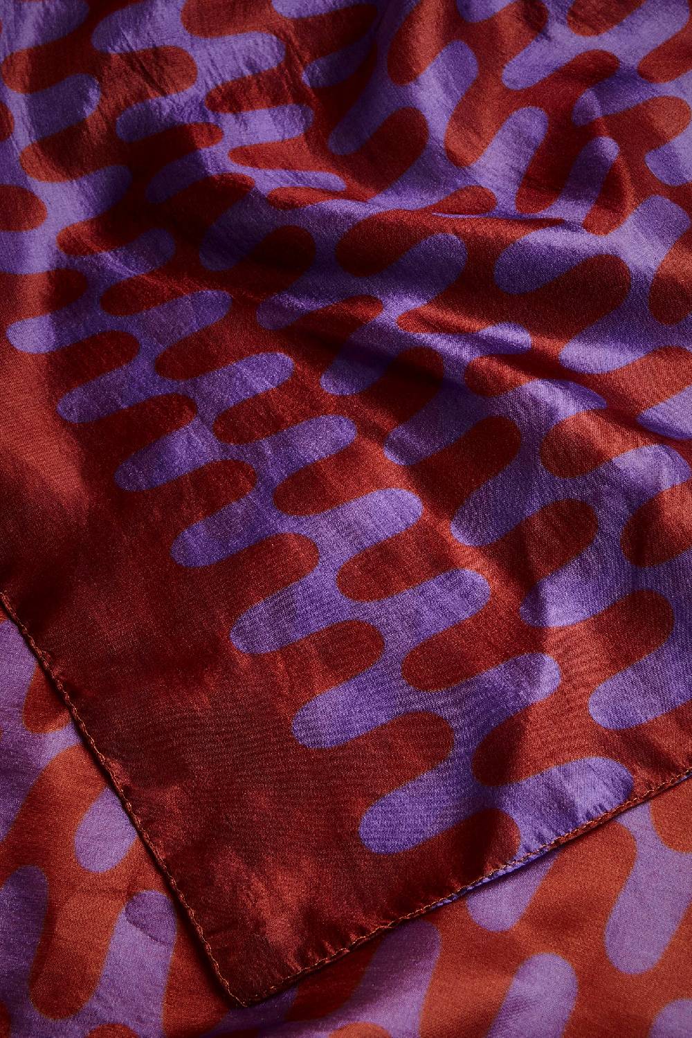 Liviana Conti FOULARD STAMPA ONDE S4AA4SF15ONDE2.NR Offerta Anniversario