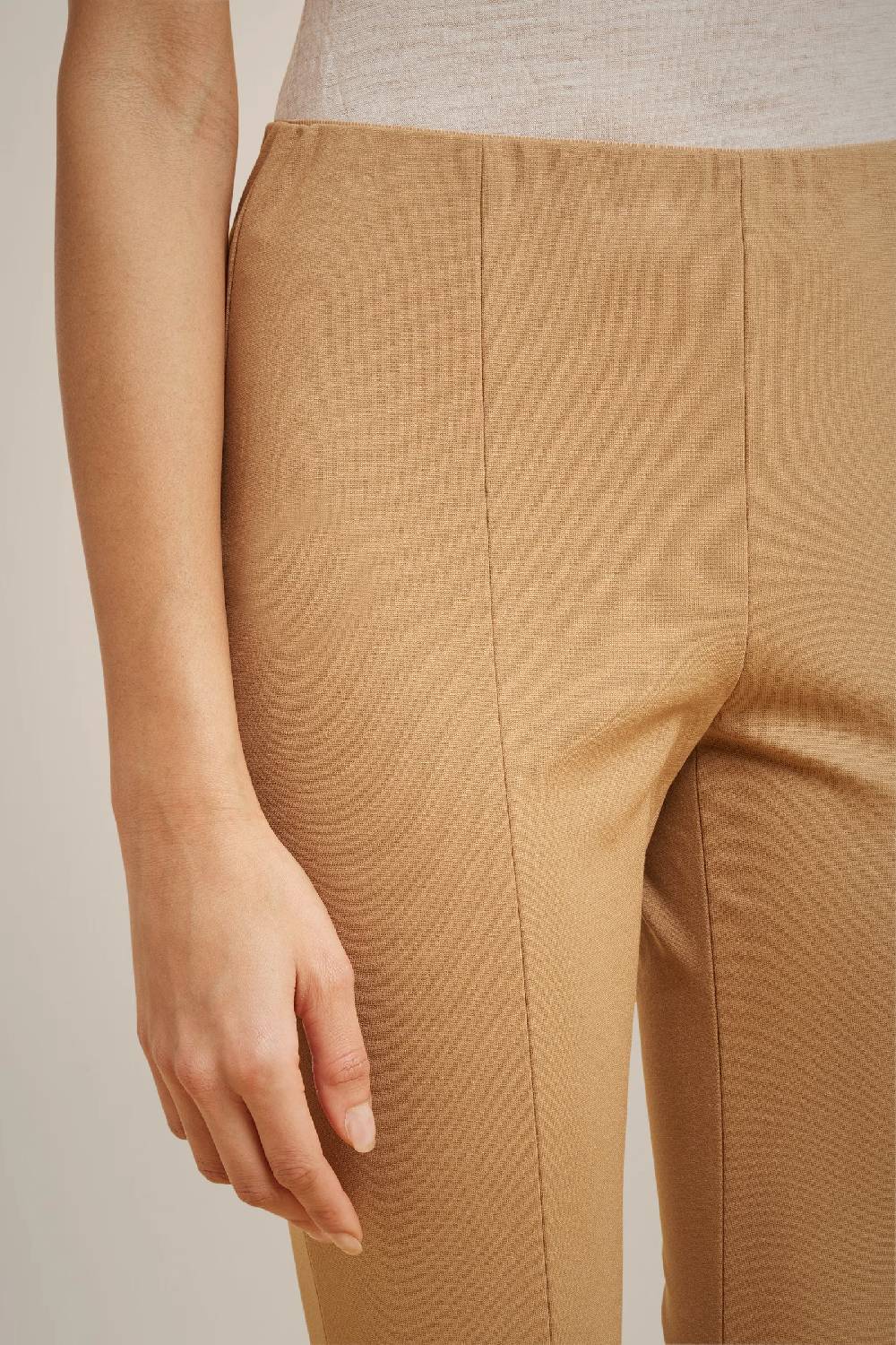 Liviana Conti PANTALONE TROMBETTA CON SPACCO W4LL4WI56U69-1.38 50% di sconto con spedizione gratuita