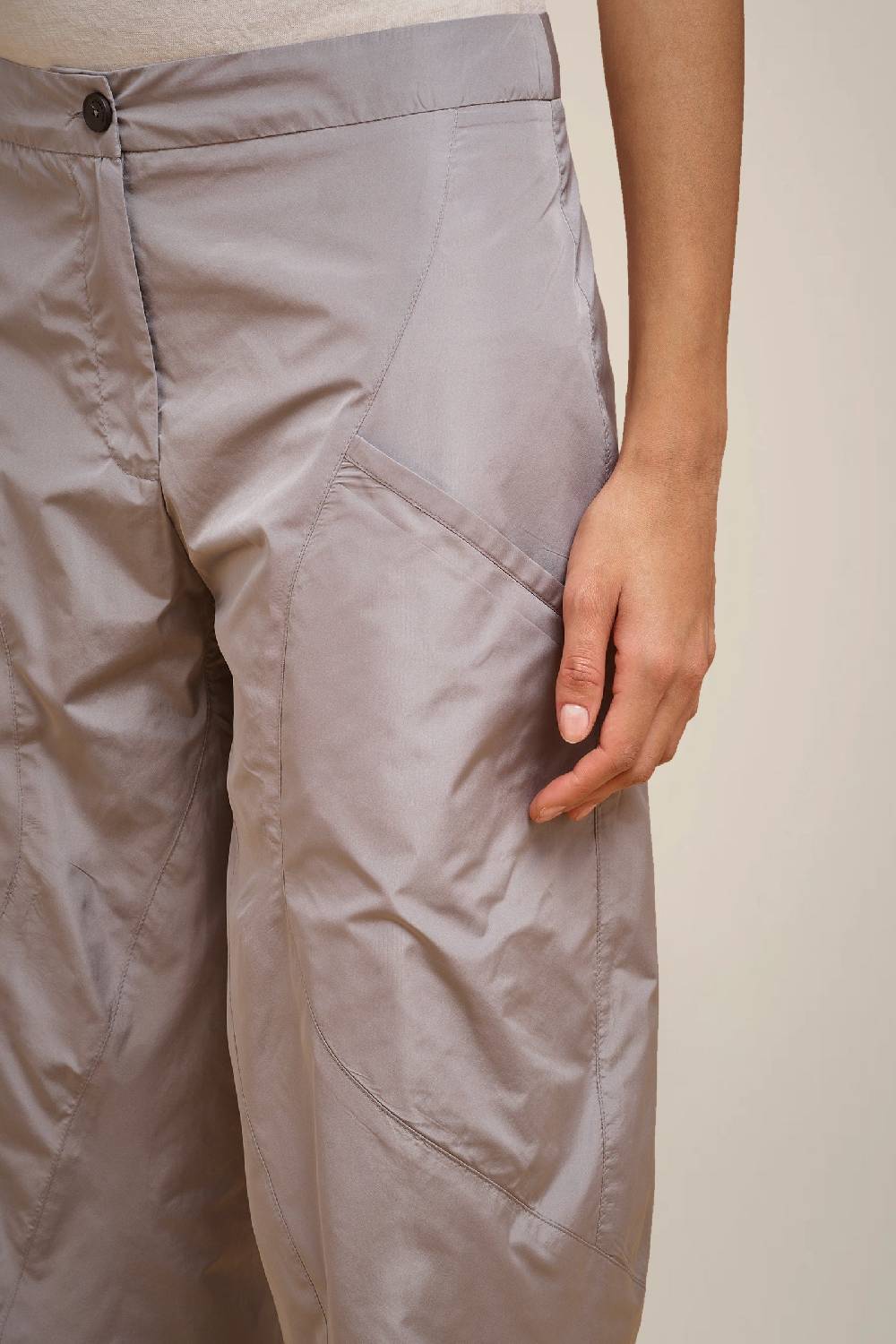 Liviana Conti PANTALONE TAGLI IN TAFFETA' W4FF4WY30X72-0.38 Affare Del Giorno