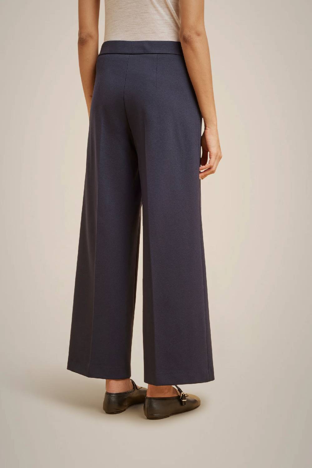 Liviana Conti PANTALONE CROP SVASATO W4LL4WI53N08-0.38 Sottocosto