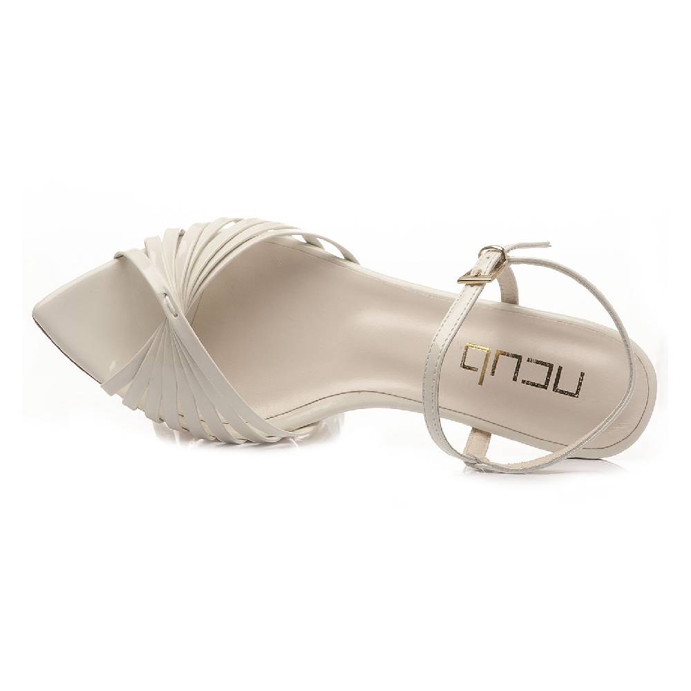 NCUB Sandali Dafne 27 Vendita
