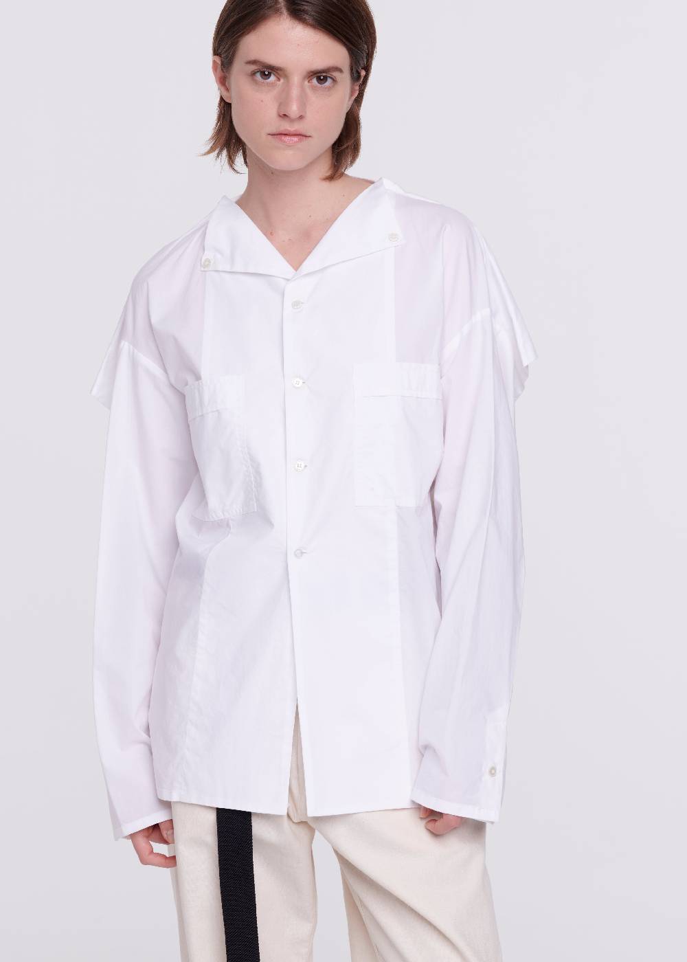 Plan C CAMICIA BIANCA CON STRUTTURA QUADRATA Promozione