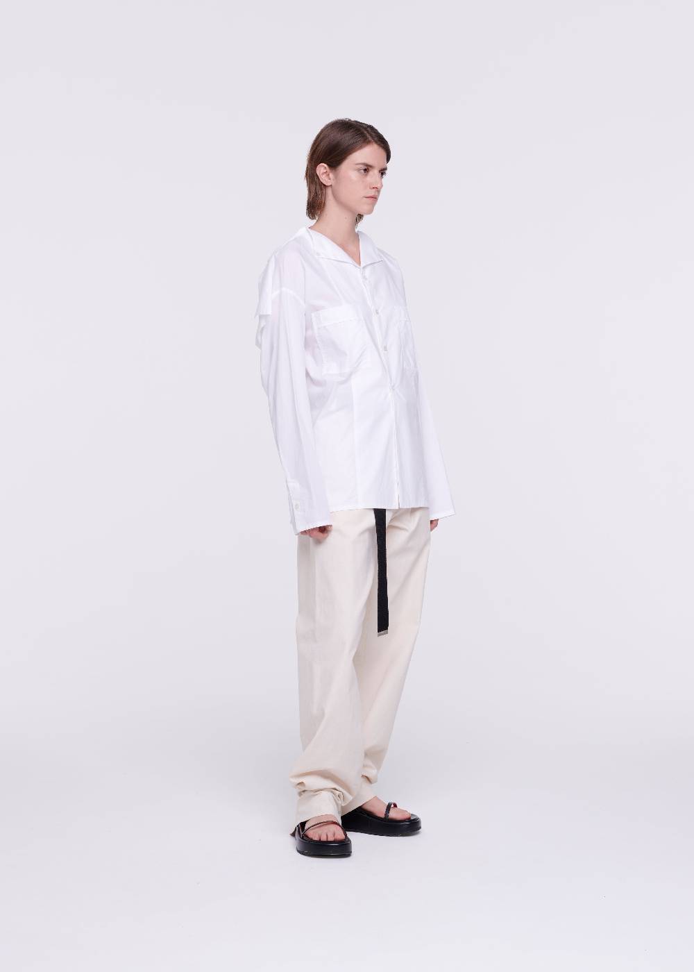 Plan C CAMICIA BIANCA CON STRUTTURA QUADRATA Promozione