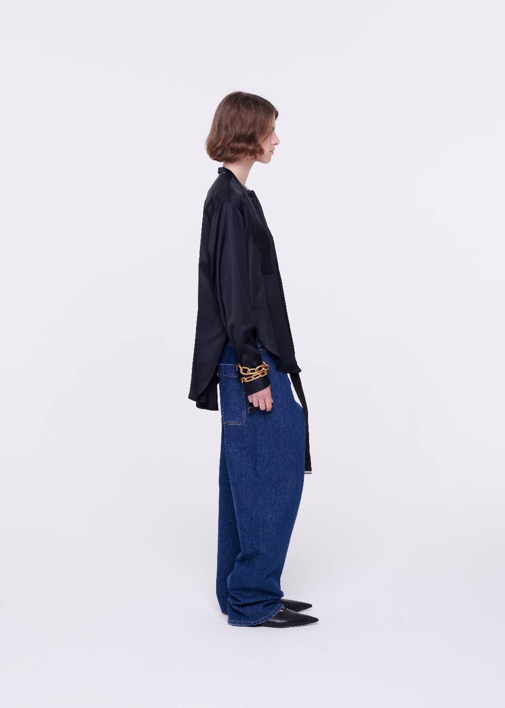 Plan C CAMICIA NERA IN RASO CON PAPILLON 2025
