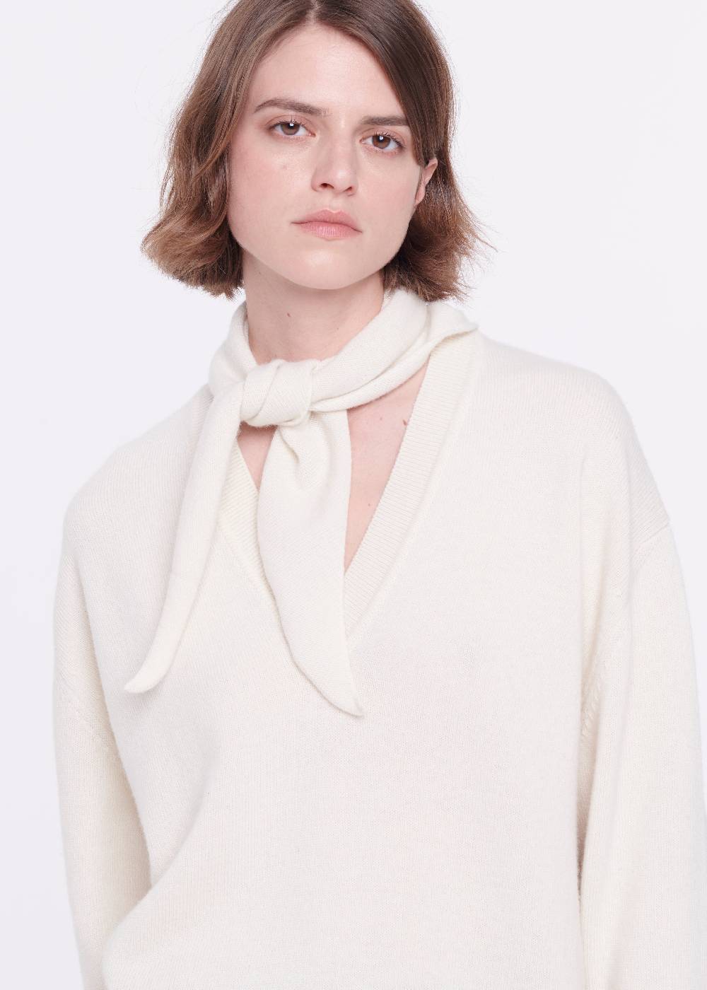 Plan C MAGLIONE CON SCIALLE IN LANA COLOR BURRO Italia