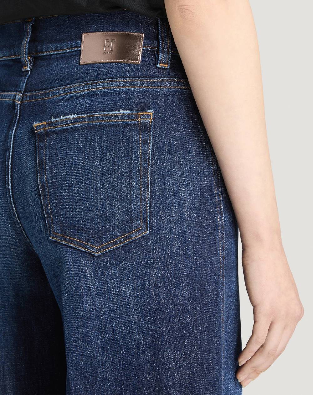 Pt Torino Jeans Cyndi in denim loose Offerta