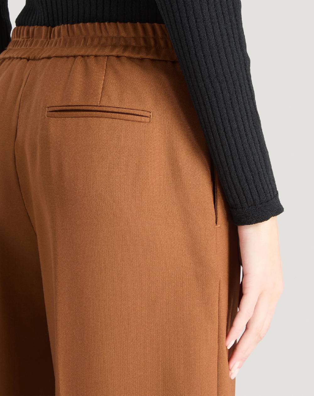 Pt Torino Pantaloni Lorenza in lana stretch Offerte