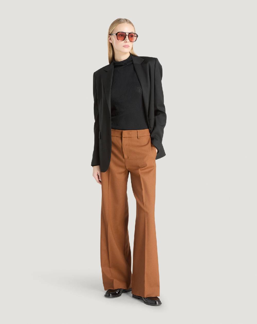 Pt Torino Pantaloni Lorenza in lana stretch Offerte
