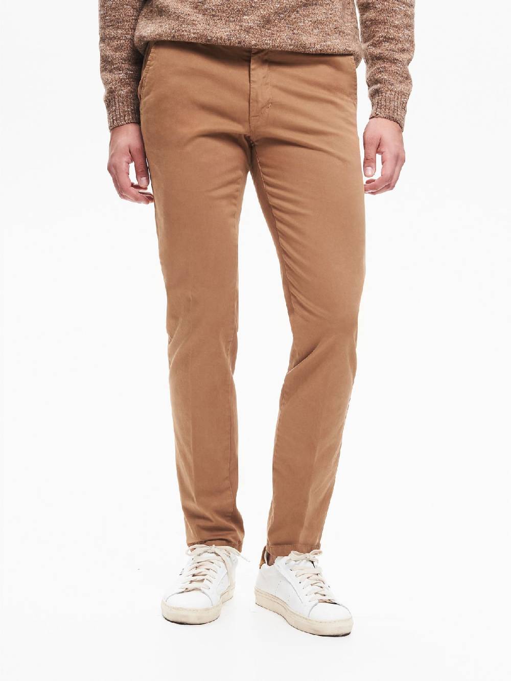 Rinascimento Pantaloni Uomo Chinos Basic Cammello QB24 Saldi