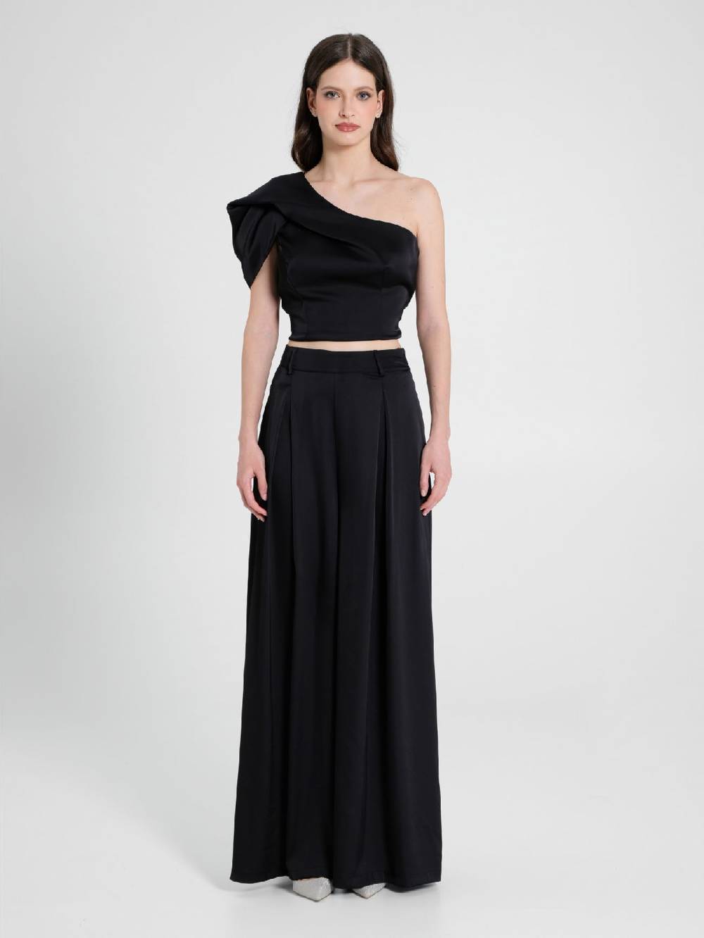 Rinascimento Top Monospalla in Satin Nero Shopping Online