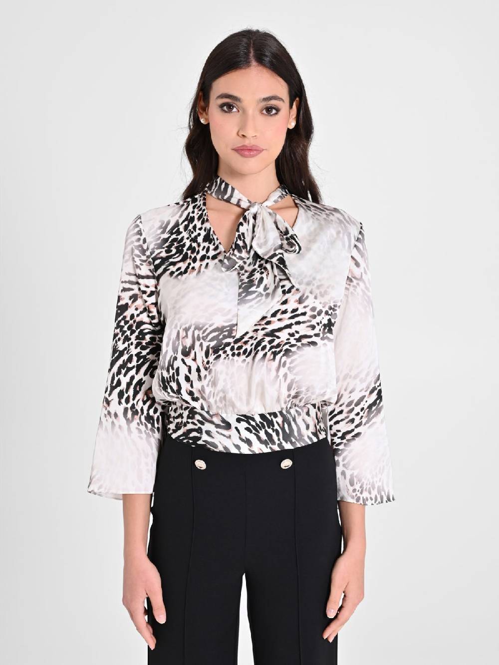 Rinascimento Blusa Animalier con Fiocco Italia