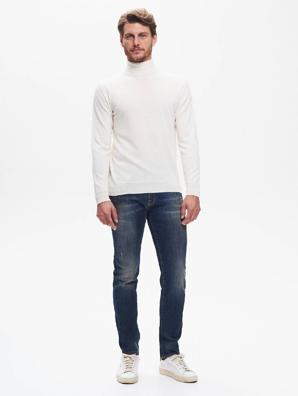 Rinascimento Maglia Dolcevita Uomo Basic Avorio QB24 Offerte
