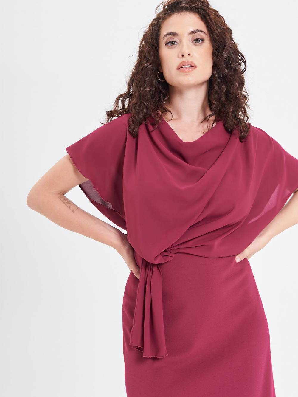 Rinascimento Abito Curvy Nodo Bordeaux Economico