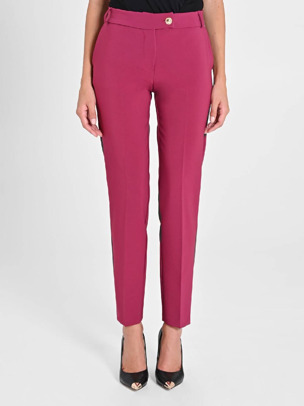 Rinascimento Pantaloni Straight in Tessuto Tecnico Bordeaux Fino Al -60%