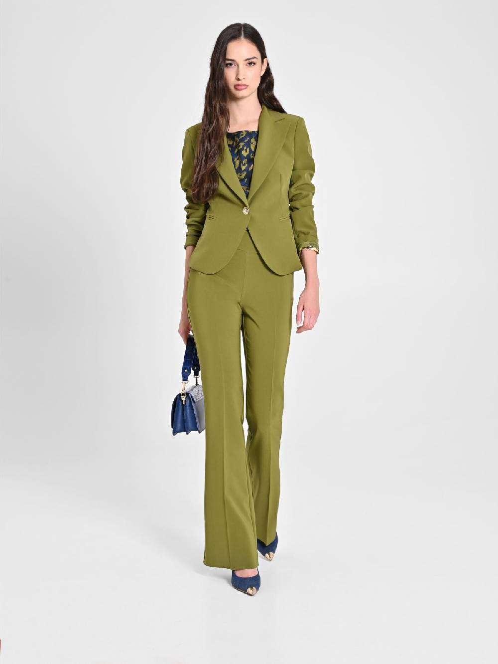 Rinascimento Pantaloni Flared in Tessuto Tecnico Verde Muschio Vendita Economica
