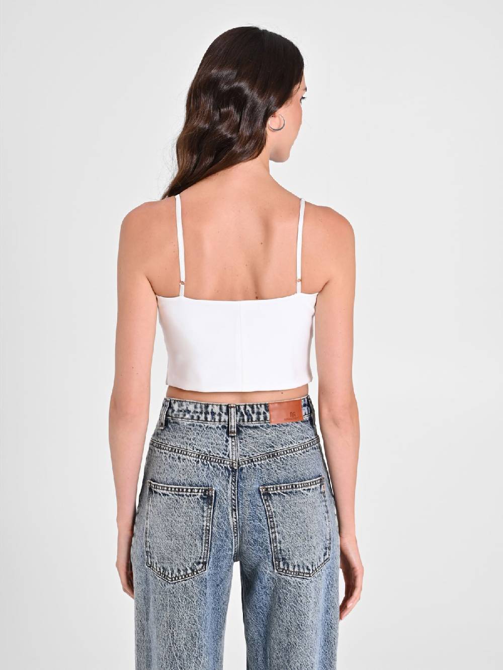 Rinascimento Crop Top Bianco con Scollo a Cuore Liquidazione