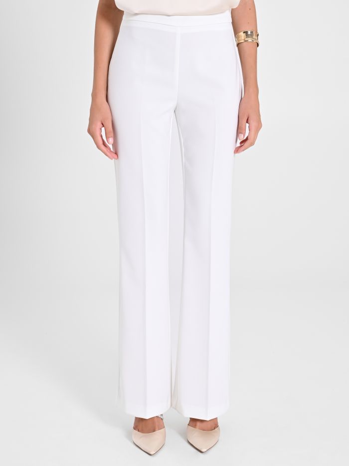 Rinascimento Pantaloni Mid Flared in Tessuto Tecnico Bianco Offerta settimanale