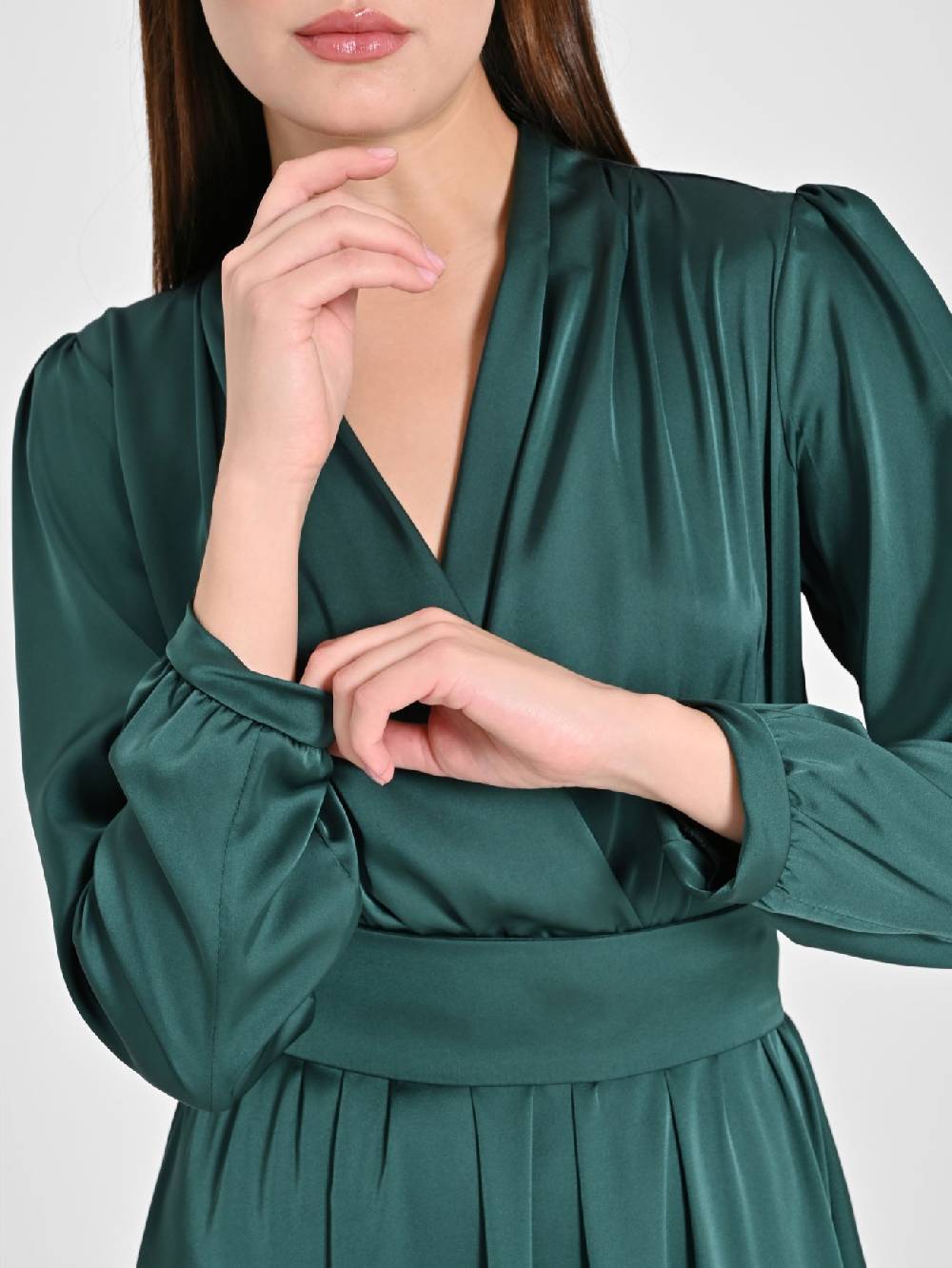 Rinascimento Abito Lungo in Raso Verde 50% di sconto con spedizione gratuita